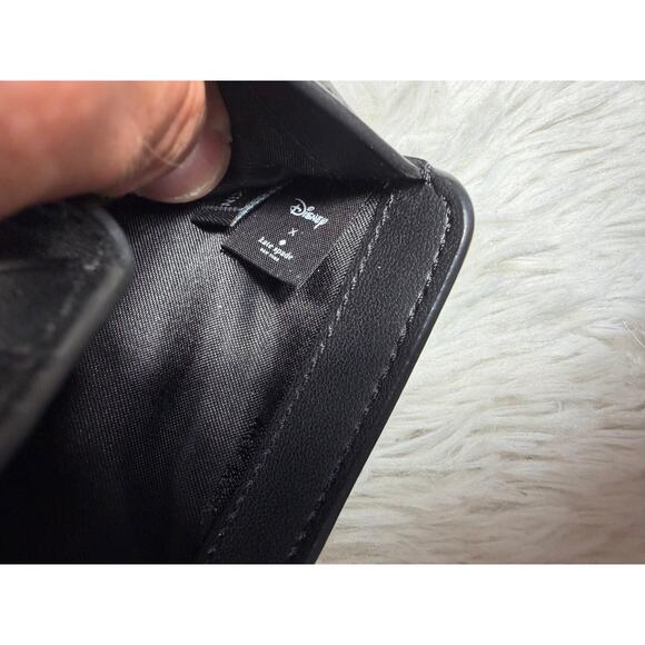 Kate Spade Disney Wallet Womens Black Minnie Mouse Bifold Zip Card Case Small - Picture 6 of 14